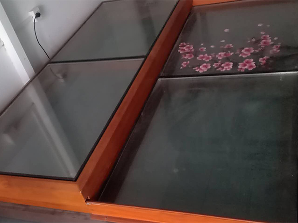 180型電動平移天窗